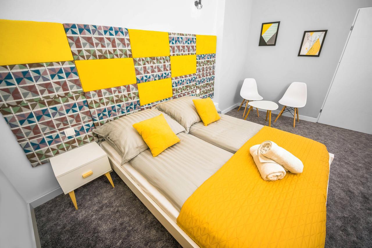 Luxaparts Краков Экстерьер фото